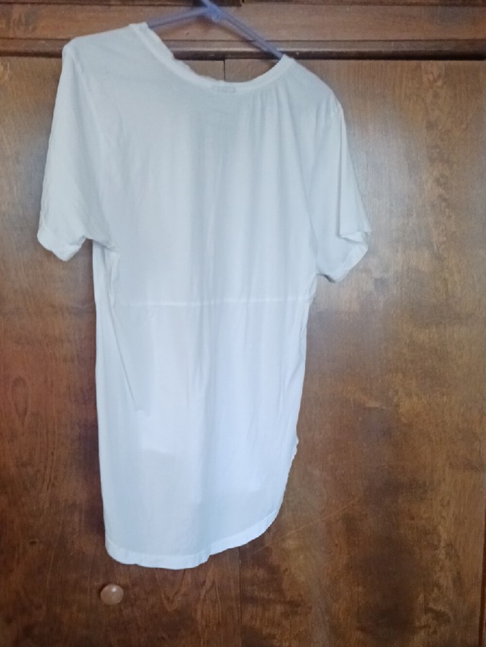 Taylor Swift White Graphic Scoop Neck Tee with Black Photo Print - Picture 3 of 3
